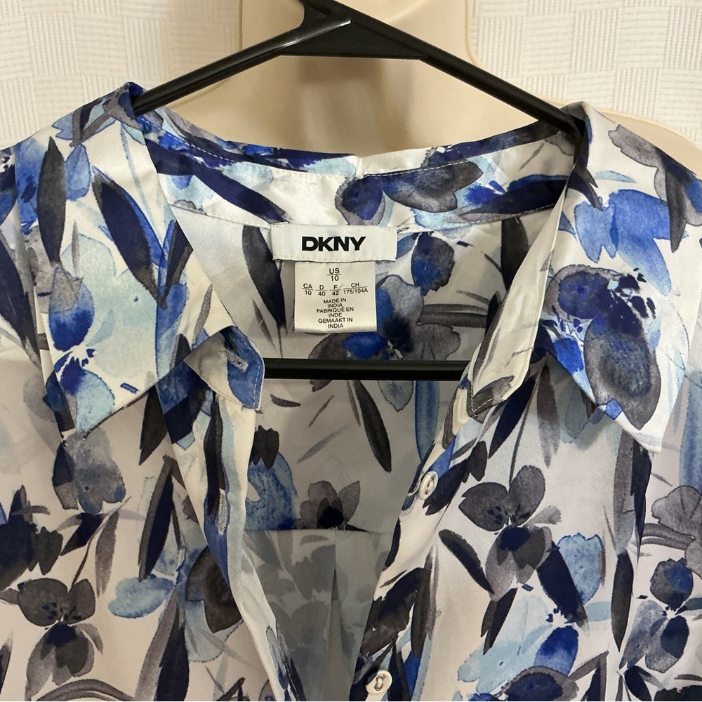DKNY Blue and White Floral Maxi Dress - Picture 4 of 6